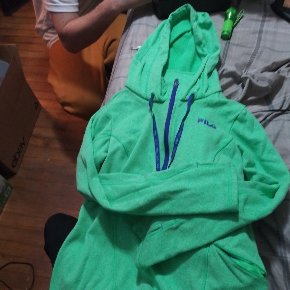 Fils Sports Wear